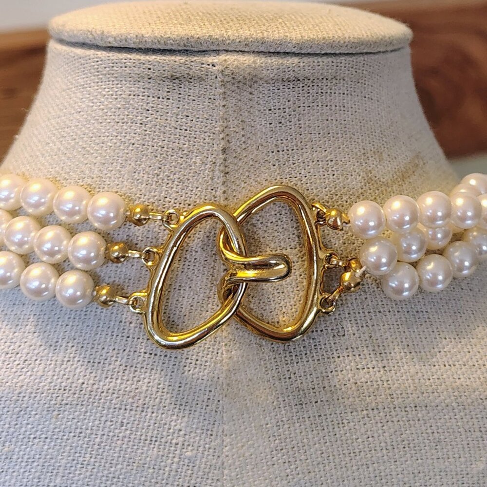 Vtg Glass faux Pearls Multiple Strands Navy Enamel Gold Tone Choker Necklace - Picture 4 of 6